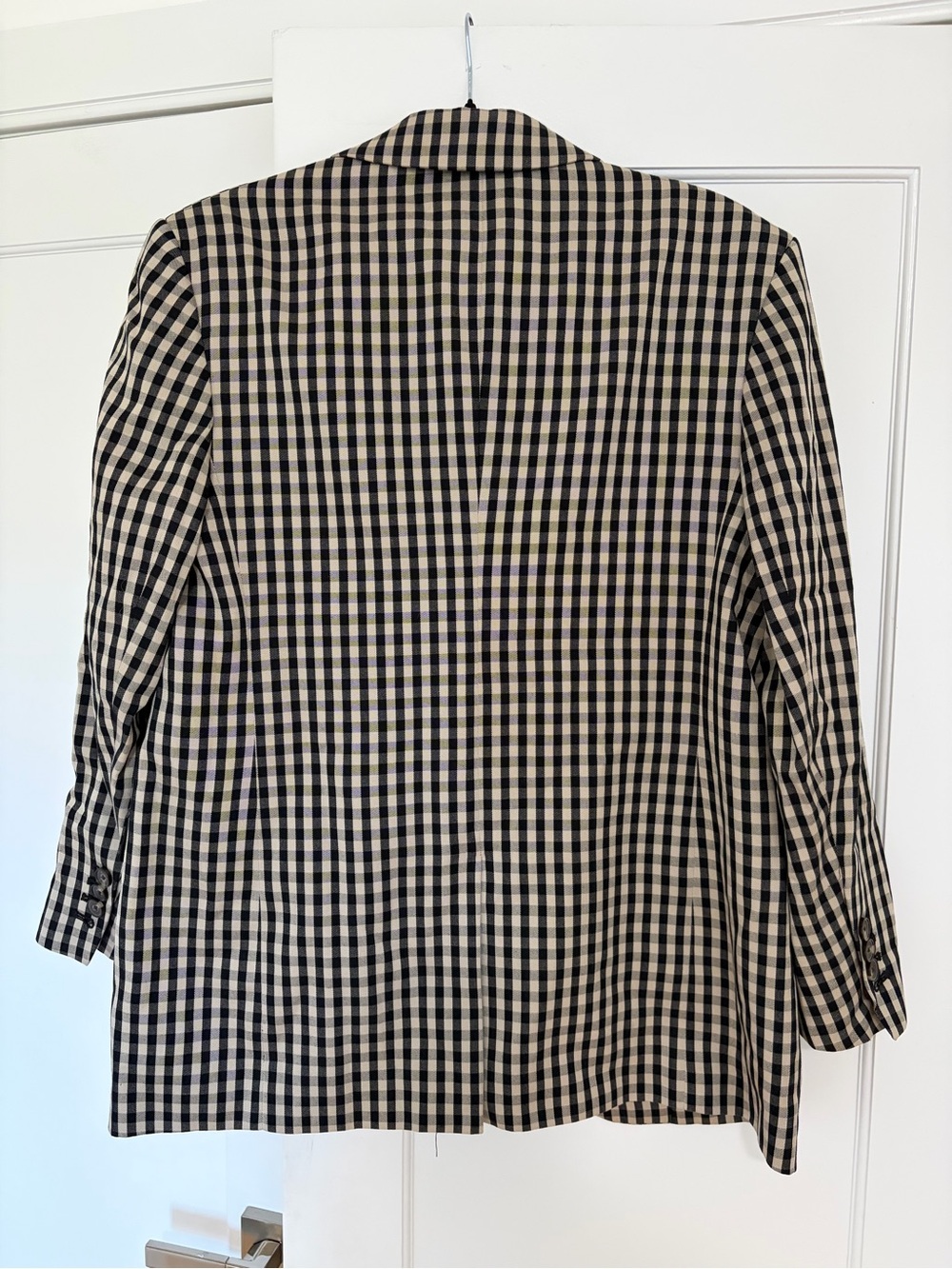 Everlane The 80s Blazer in Black + Cream Gingham - Picture 4 of 4